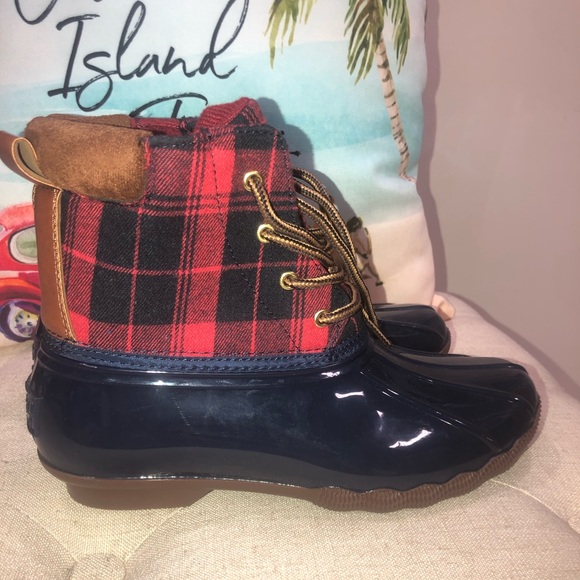 Jessica Carlife Checkered Plaid Rain Boot - Picture 4 of 10